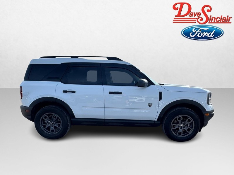 Ford Bronco Sport Vehicle Full-screen Gallery Image 05