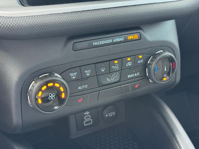 Ford Bronco Sport Vehicle Full-screen Gallery Image 22
