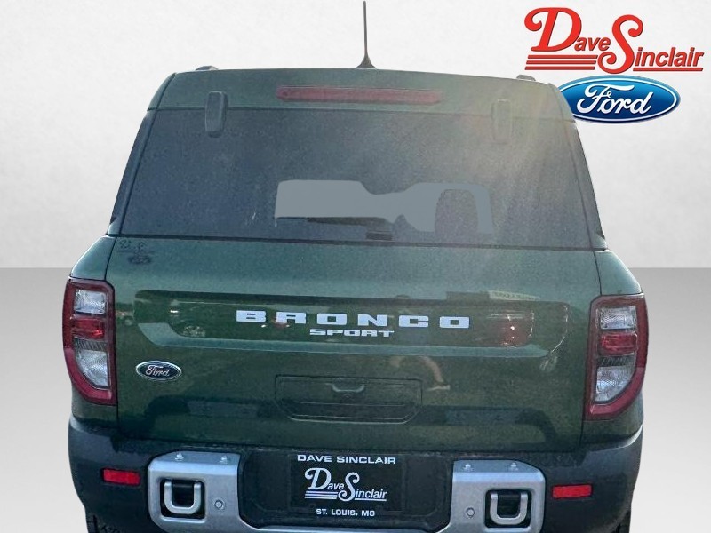 Ford Bronco Sport Vehicle Full-screen Gallery Image 08