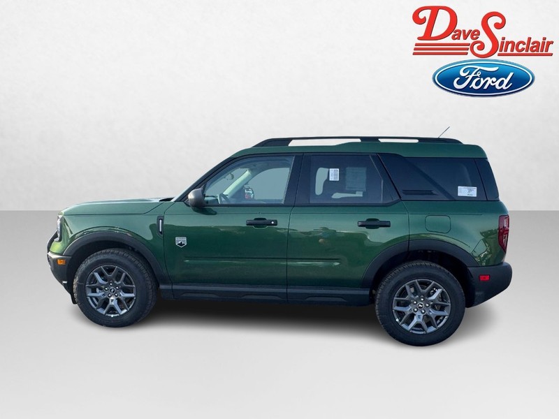 Ford Bronco Sport Vehicle Full-screen Gallery Image 10