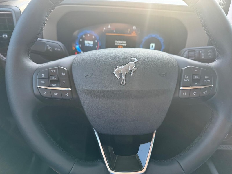 Ford Bronco Sport Vehicle Full-screen Gallery Image 20