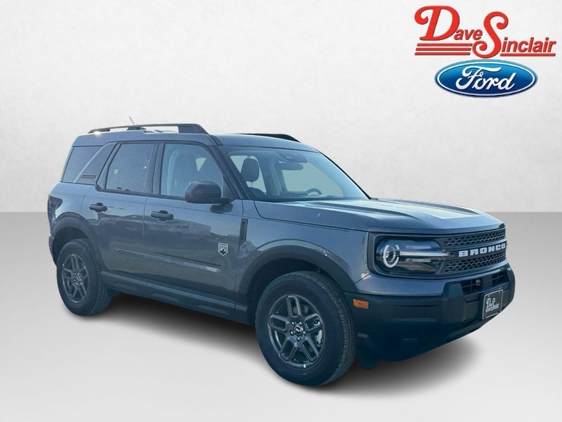 Ford Bronco Sport Vehicle Full-screen Gallery Image 04