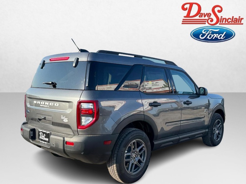 Ford Bronco Sport Vehicle Full-screen Gallery Image 07