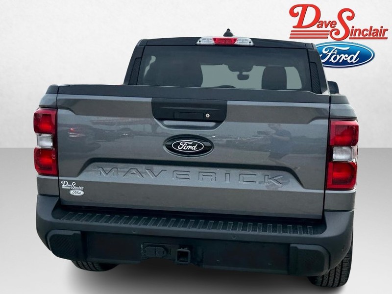 Ford Maverick Vehicle Full-screen Gallery Image 08
