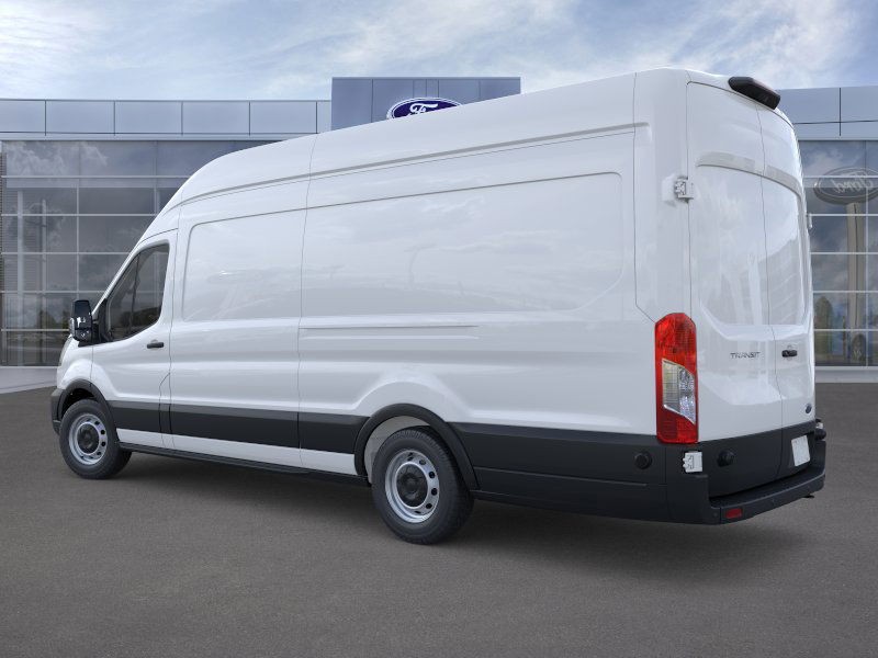 Ford Transit Cargo Van Vehicle Full-screen Gallery Image 05