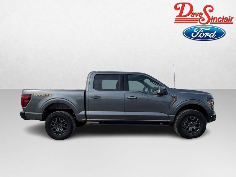 Ford F-150 Vehicle Full-screen Gallery Image 05