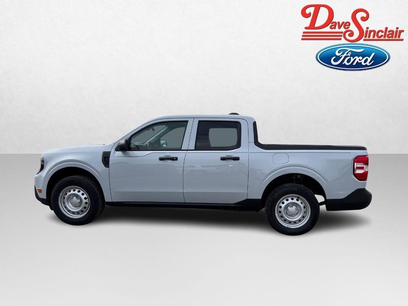 Ford Maverick Vehicle Full-screen Gallery Image 10