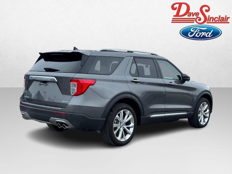 Ford Explorer Vehicle Full-screen Gallery Image 07
