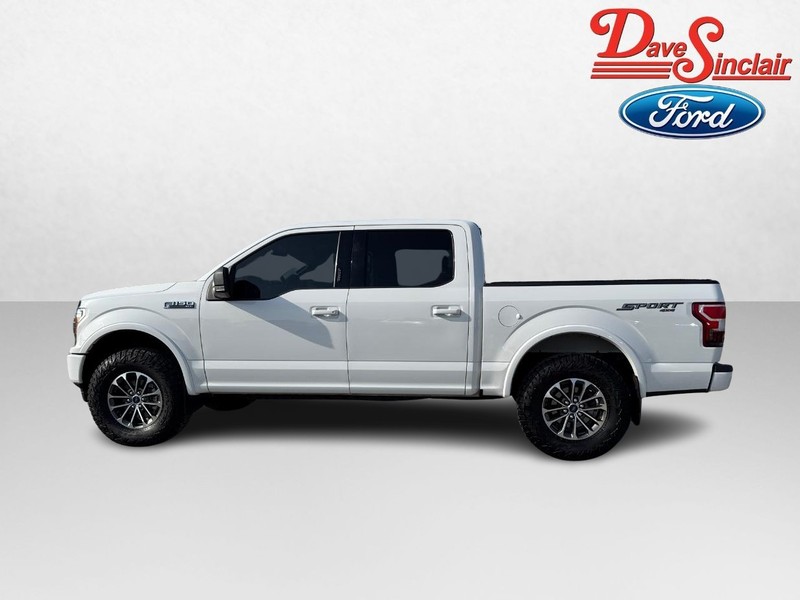 Ford F-150 Vehicle Full-screen Gallery Image 10