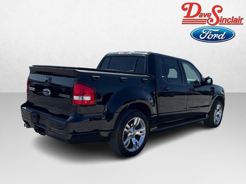 Ford Explorer Sport Trac Vehicle Full-screen Gallery Image 07