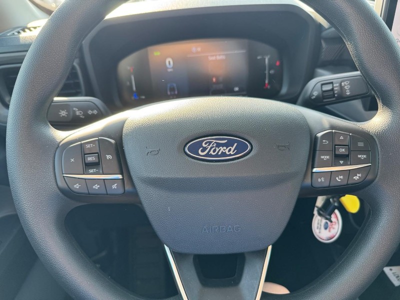 Ford Maverick Vehicle Full-screen Gallery Image 20