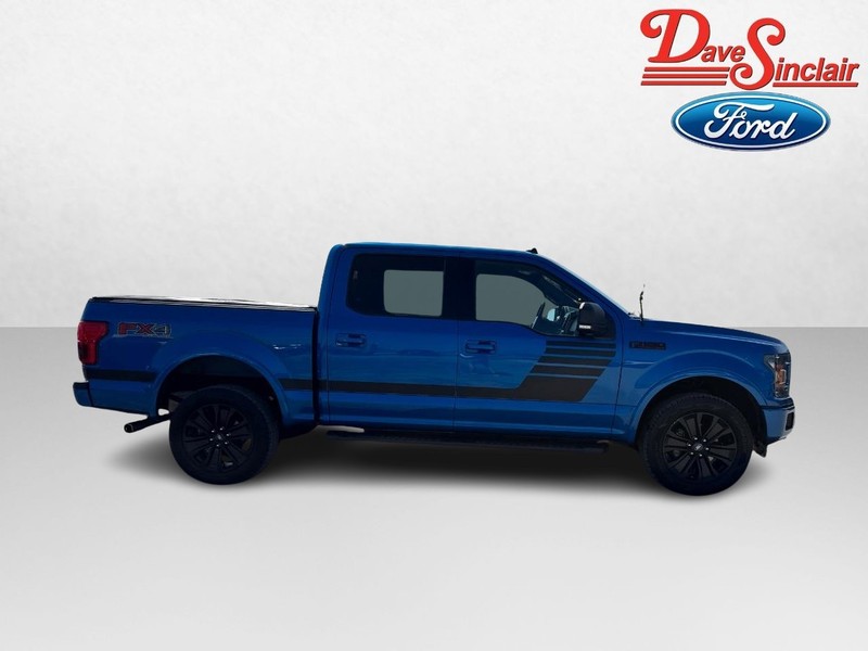 Ford F-150 Vehicle Full-screen Gallery Image 05