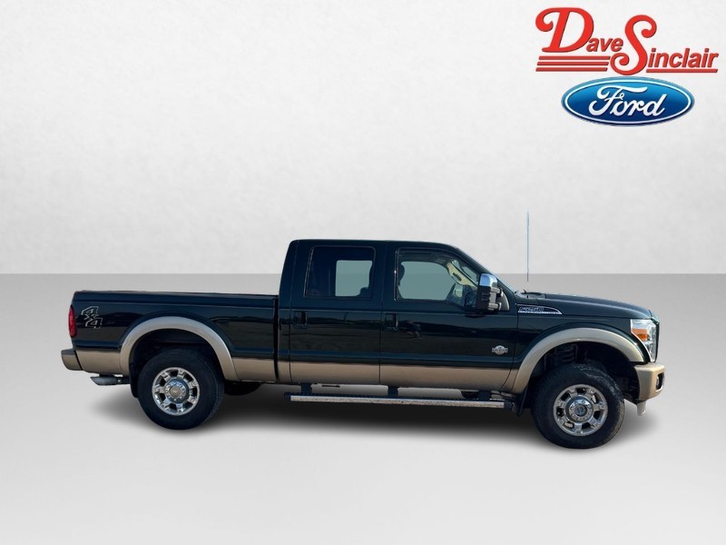 Ford Super Duty F-250 SRW Vehicle Full-screen Gallery Image 05
