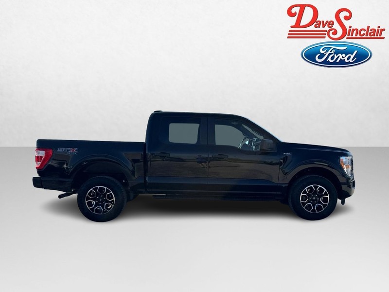 Ford F-150 Vehicle Full-screen Gallery Image 05