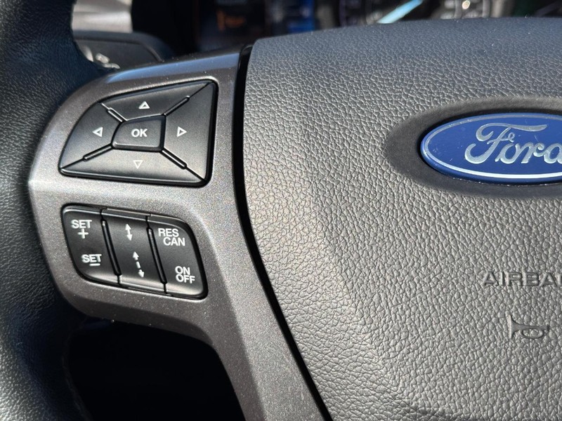 Ford Ranger Vehicle Full-screen Gallery Image 19