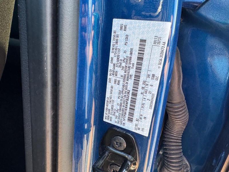 Ford F-150 Vehicle Full-screen Gallery Image 26