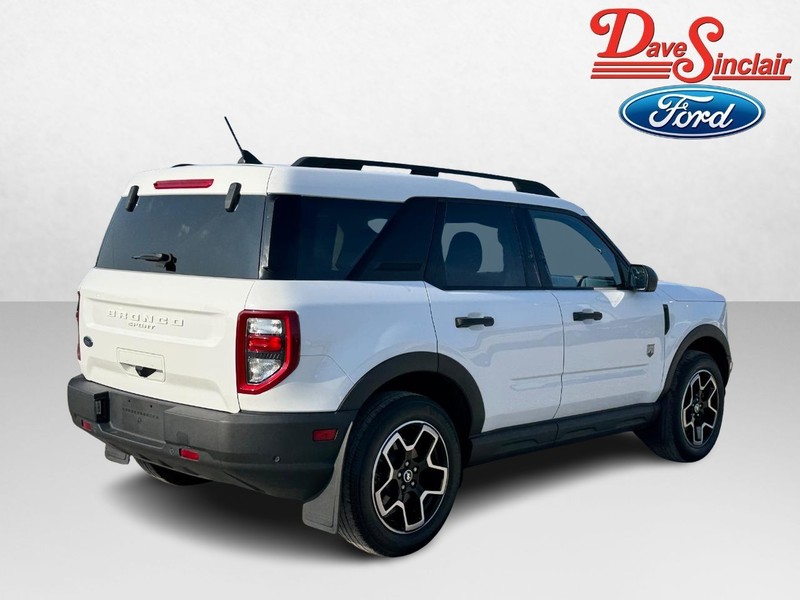 Ford Bronco Sport Vehicle Full-screen Gallery Image 07