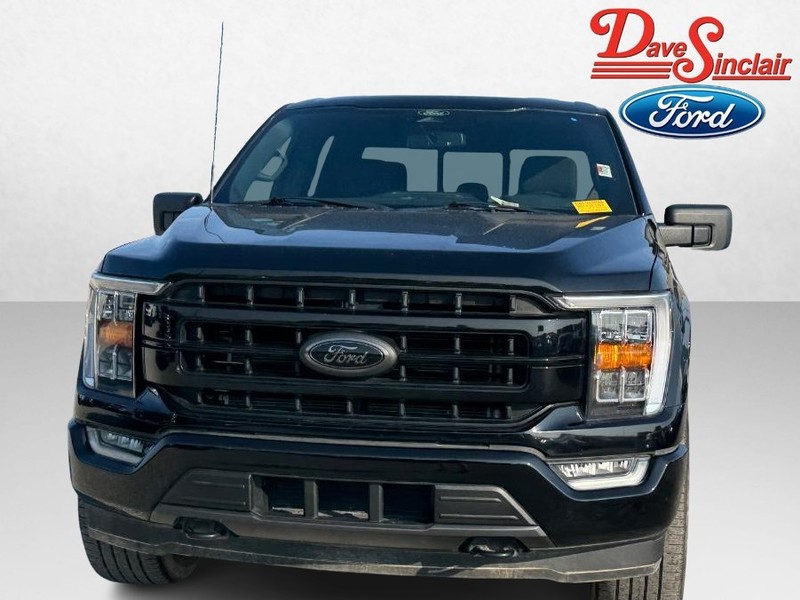 Ford F-150 Vehicle Full-screen Gallery Image 02
