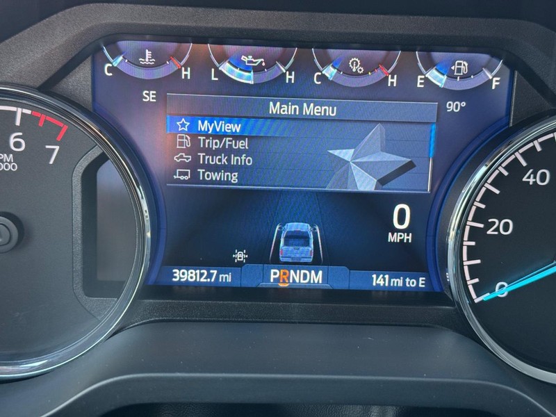 Ford F-150 Vehicle Full-screen Gallery Image 25