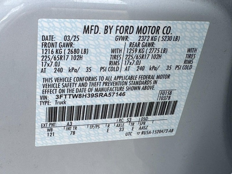 Ford Maverick Vehicle Full-screen Gallery Image 26