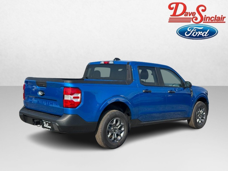 Ford Maverick Vehicle Full-screen Gallery Image 07