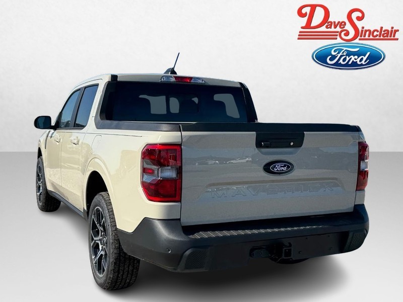 Ford Maverick Vehicle Full-screen Gallery Image 09