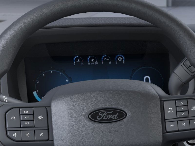 Ford F-150 Vehicle Full-screen Gallery Image 15