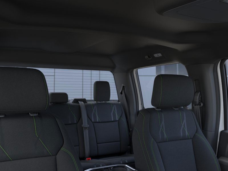 Ford F-150 Vehicle Full-screen Gallery Image 24