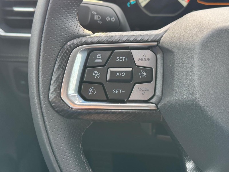 Ford Mustang Vehicle Full-screen Gallery Image 18