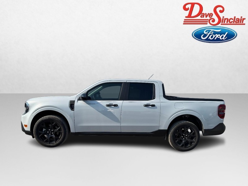 Ford Maverick Vehicle Full-screen Gallery Image 10