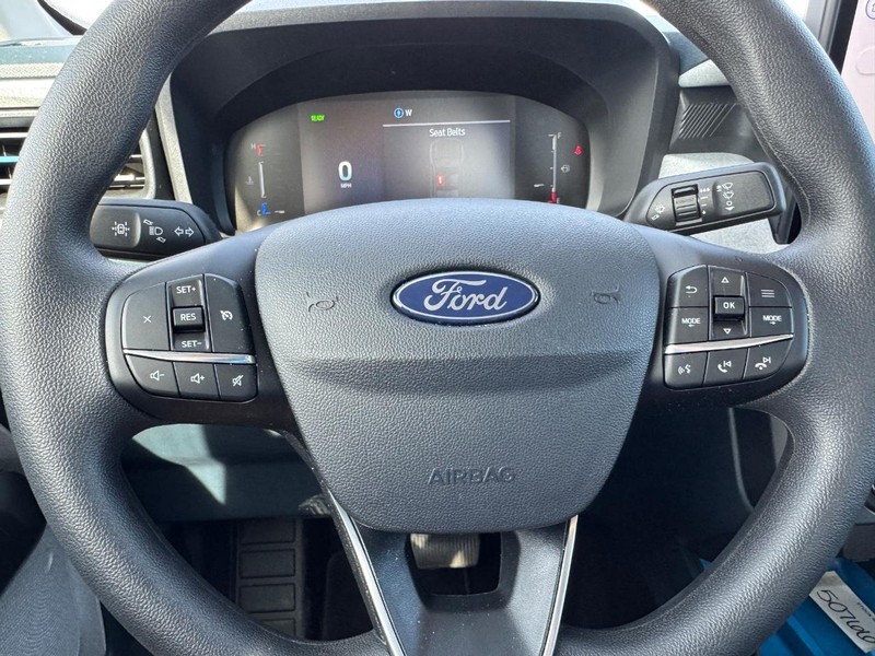 Ford Maverick Vehicle Full-screen Gallery Image 20