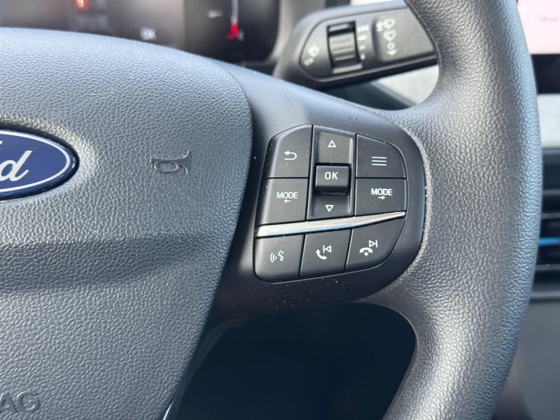 Ford Maverick Vehicle Full-screen Gallery Image 22