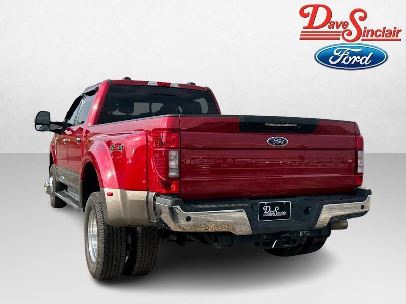 Ford Super Duty F-350 DRW Vehicle Full-screen Gallery Image 09