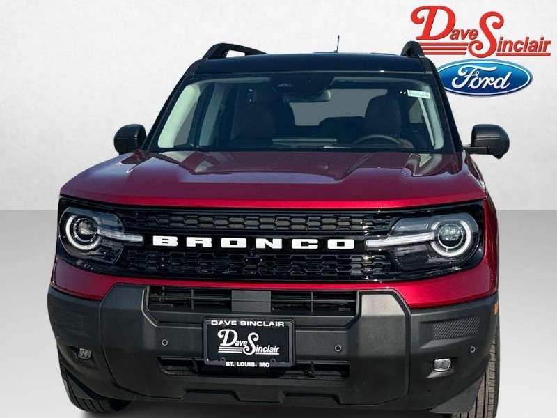 Ford Bronco Sport Vehicle Full-screen Gallery Image 02