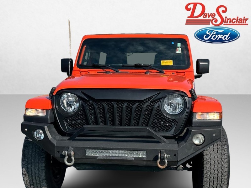 Jeep Wrangler Unlimited Vehicle Full-screen Gallery Image 02