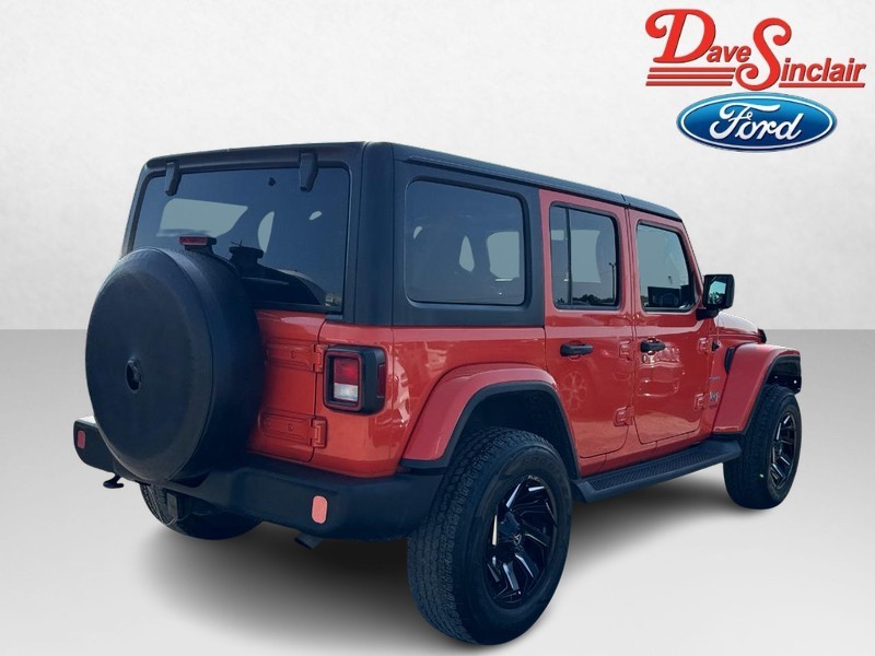 Jeep Wrangler Unlimited Vehicle Full-screen Gallery Image 07