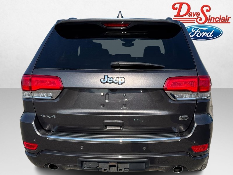 Jeep Grand Cherokee Vehicle Full-screen Gallery Image 08