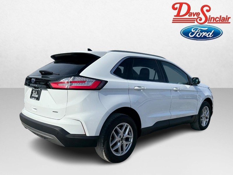 Ford Edge Vehicle Full-screen Gallery Image 07