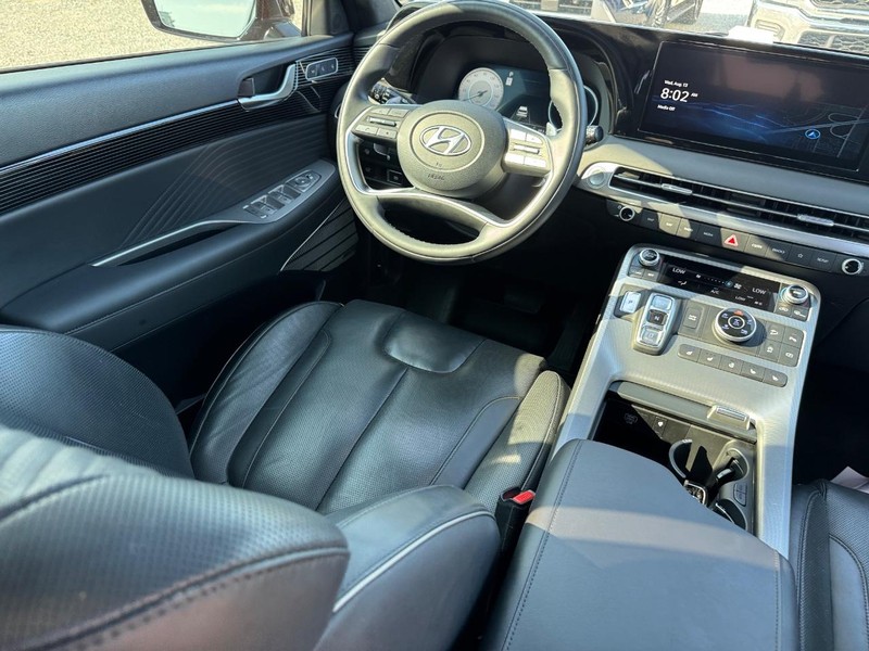 Hyundai Palisade Vehicle Full-screen Gallery Image 17