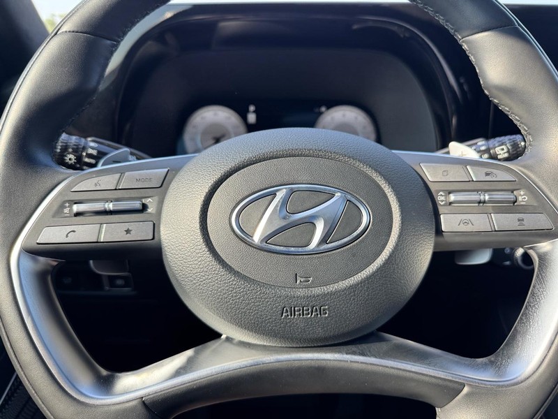 Hyundai Palisade Vehicle Full-screen Gallery Image 23