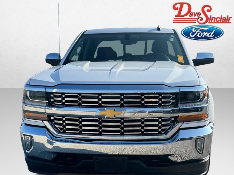 Chevrolet Silverado 1500 Vehicle Full-screen Gallery Image 02