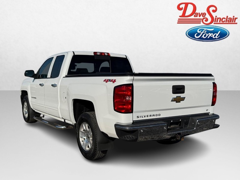 Chevrolet Silverado 1500 Vehicle Full-screen Gallery Image 09
