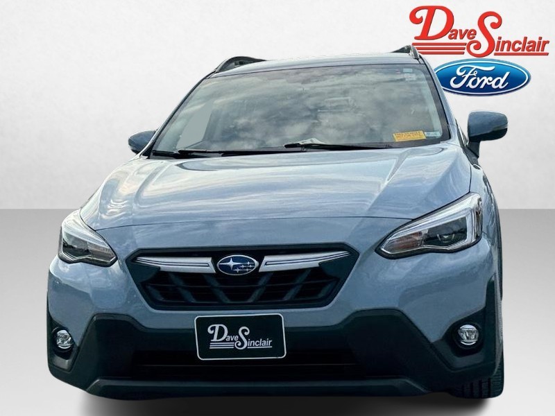 Subaru Crosstrek Vehicle Full-screen Gallery Image 02