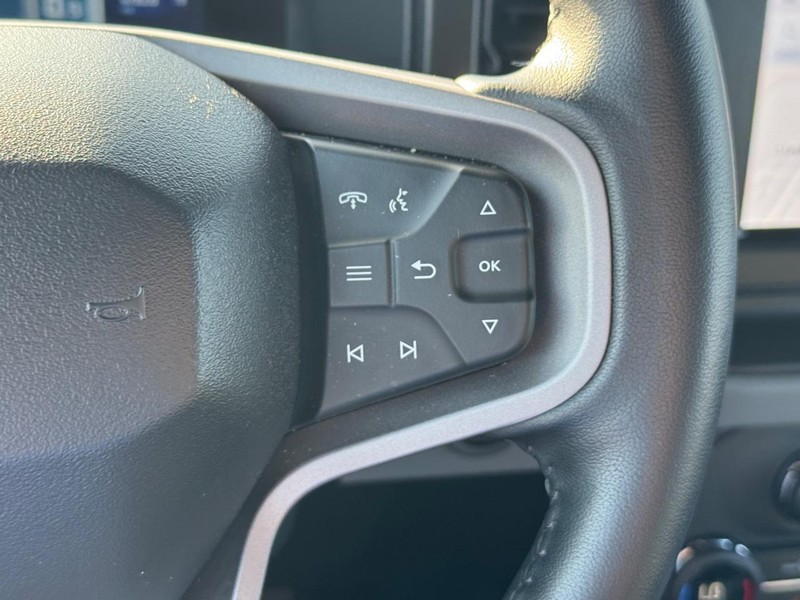 Ford Bronco Vehicle Full-screen Gallery Image 20