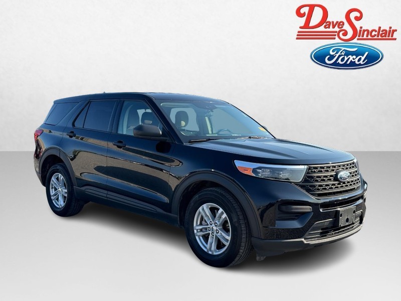 Ford Explorer Vehicle Full-screen Gallery Image 04