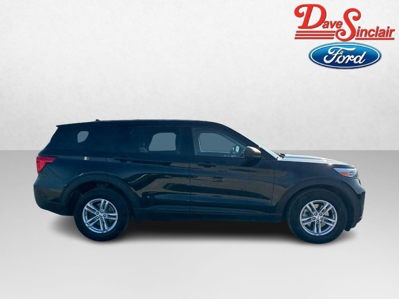 Ford Explorer Vehicle Full-screen Gallery Image 05
