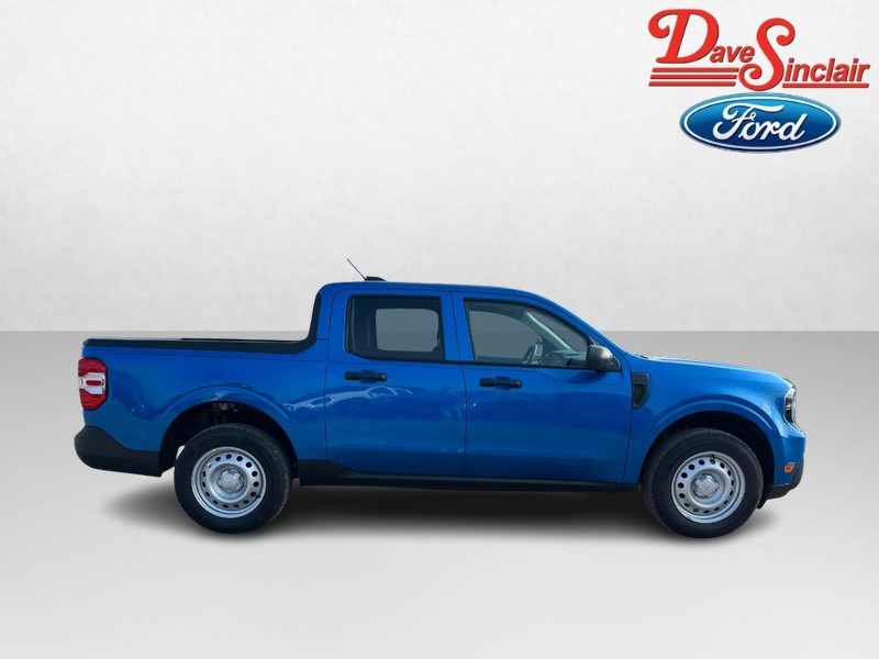Ford Maverick Vehicle Full-screen Gallery Image 05