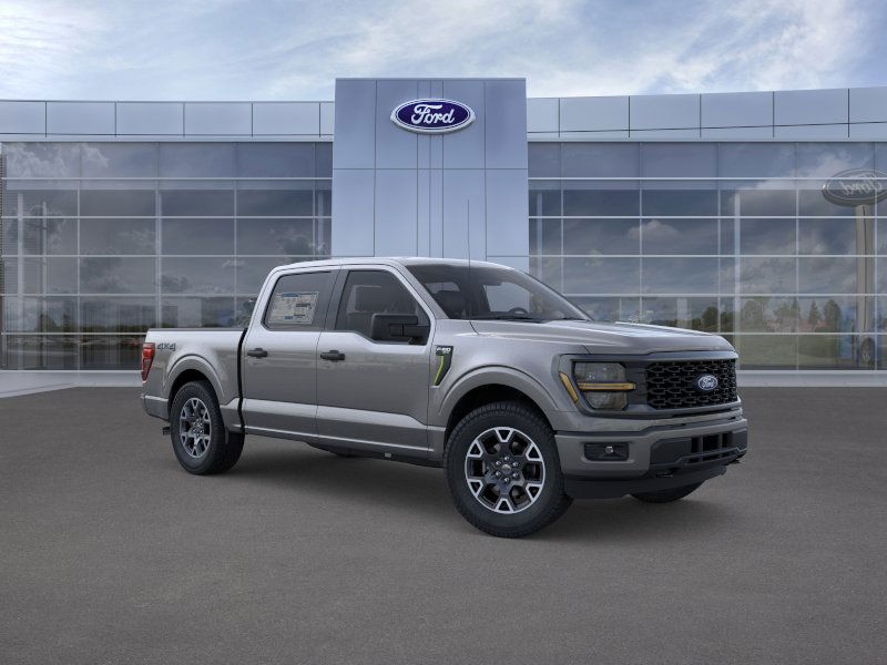 Ford F-150 Vehicle Full-screen Gallery Image 09