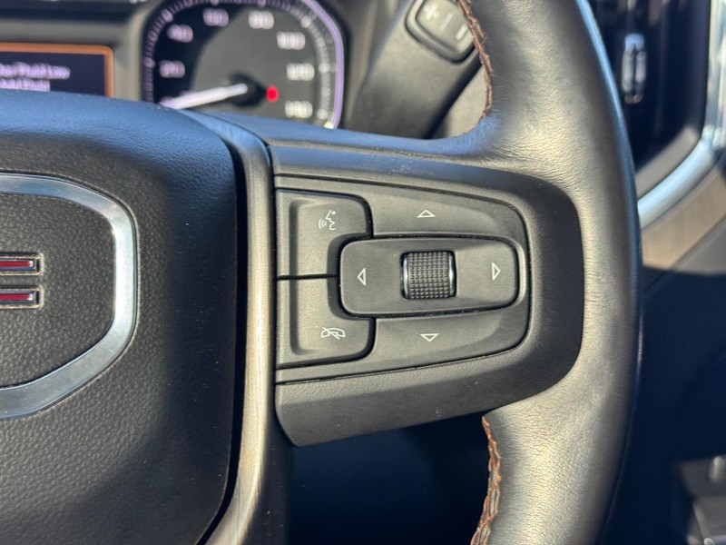 GMC Sierra 1500 Vehicle Full-screen Gallery Image 22