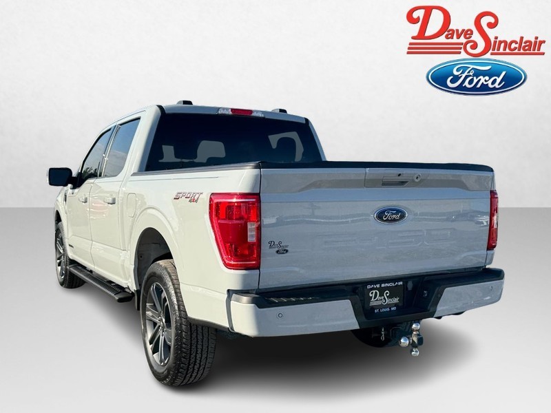 Ford F-150 Vehicle Full-screen Gallery Image 09